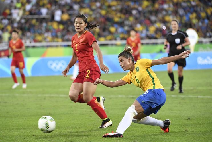 女足对战巴西实战赛